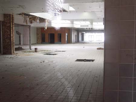 mall 009
