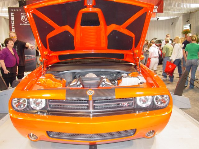 _dodge_challenger_1.jpg
