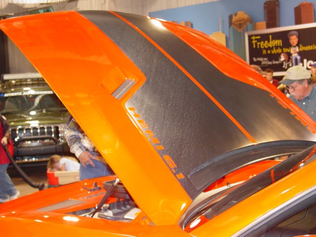 _dodge_challenger_10.jpg