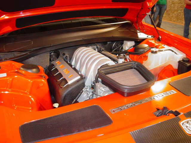 _dodge_challenger_2.jpg