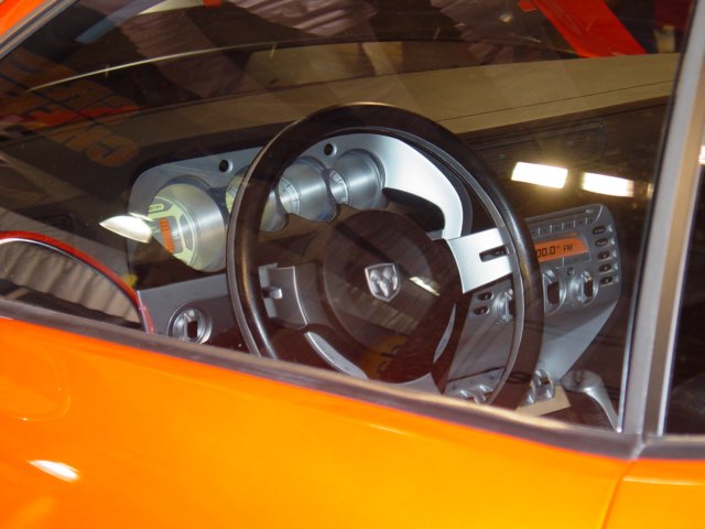 _dodge_challenger_7.jpg