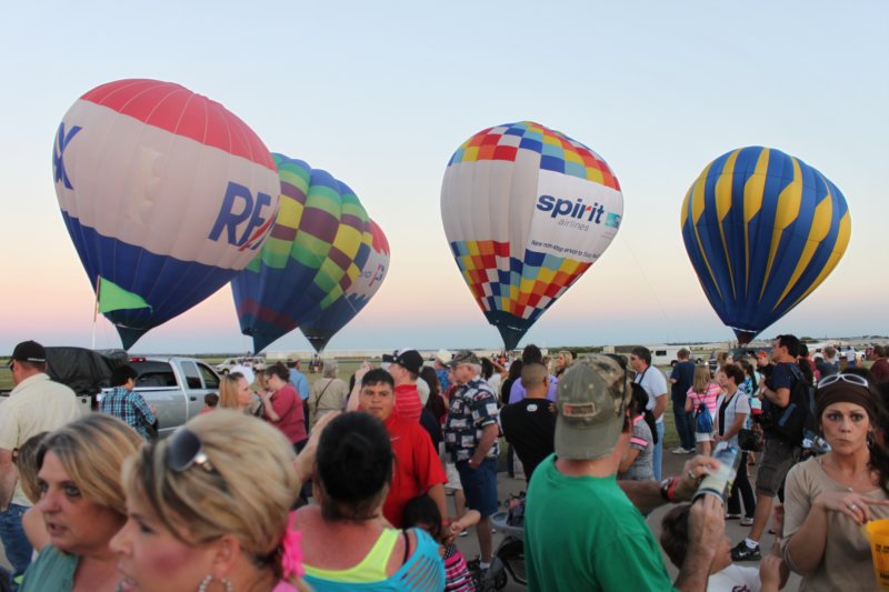 gainesvilleballoonglowsept2012gainesvilleballoonglowsept201224.jpg