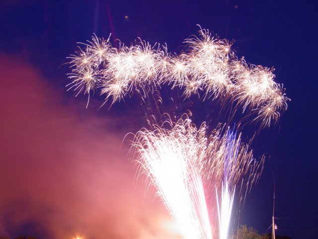 tioga_texas_fireworks_200644.jpg