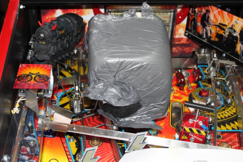 acdc_pinball32.jpg
