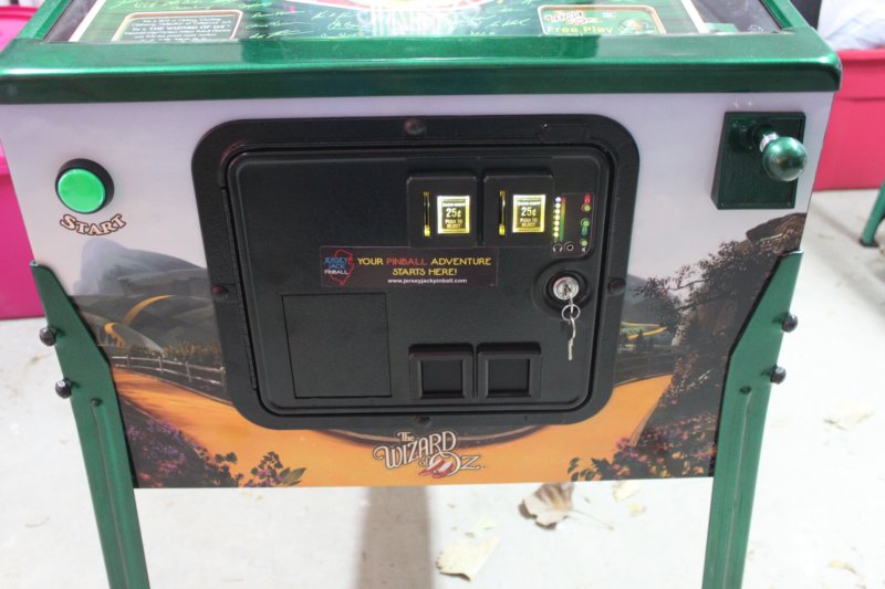 wizard_of_oz_limited_edition_pinball73.jpg