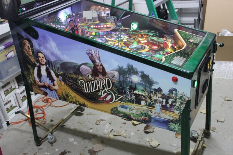 wizard_of_oz_limited_edition_pinball76.jpg
