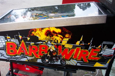 barb wire pinball machine image
