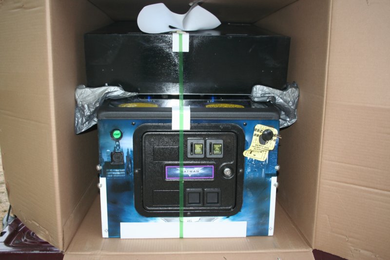batman_dark_knight_pinball_nib_10.jpg