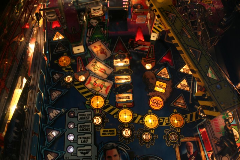 batman_dark_knight_pinball_nib_45.jpg
