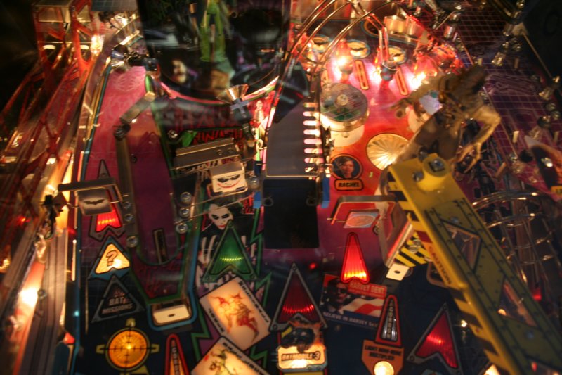 batman_dark_knight_pinball_nib_46.jpg