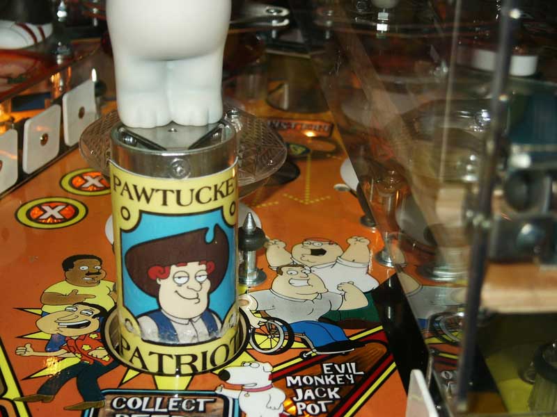 Family Guy Pinball Machine - Pinball Image