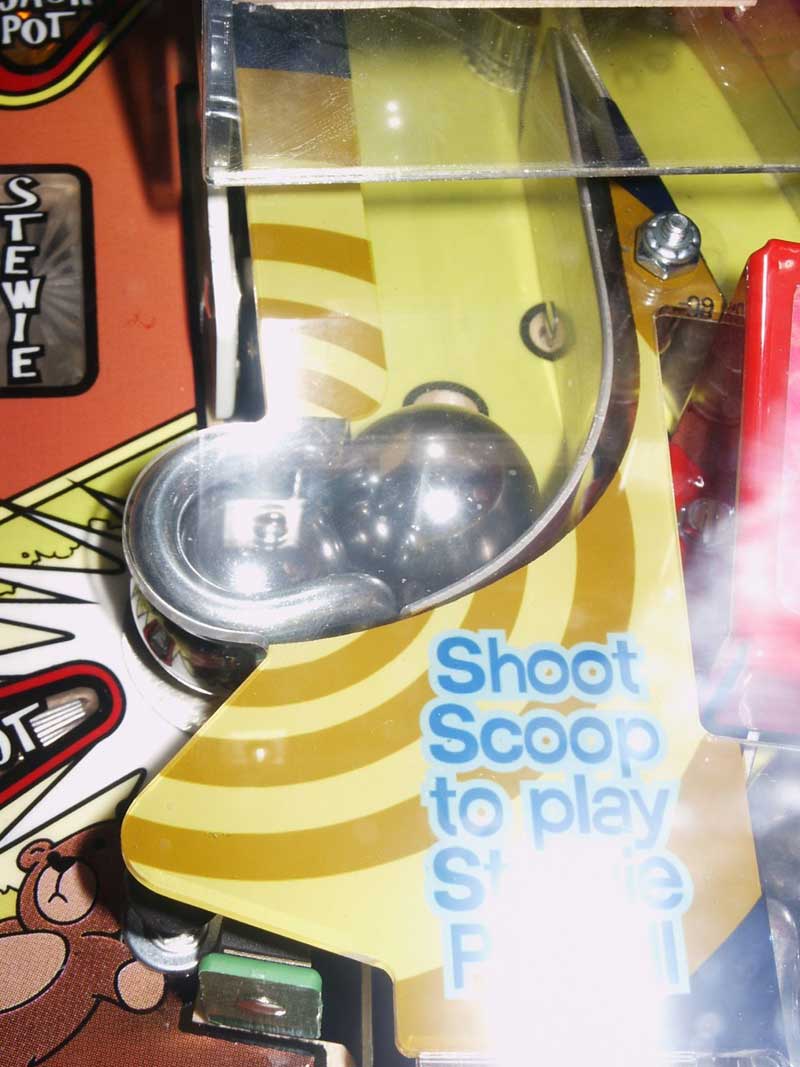 Family Guy Pinball Machine - Pinball Image
