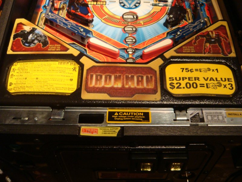 iron_man_pinball_stern16.jpg