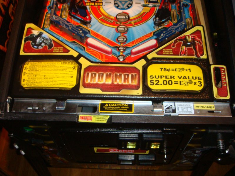 iron_man_pinball_stern17.jpg