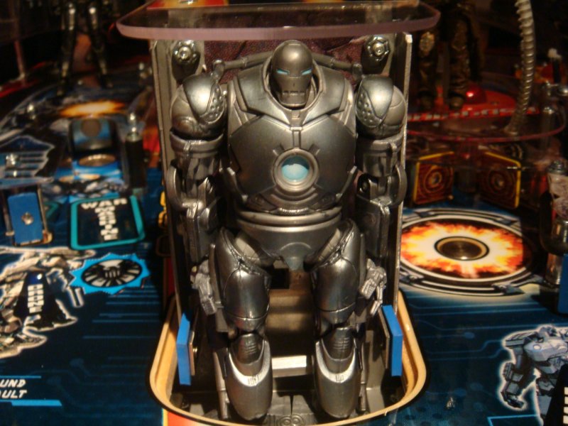 iron_man_pinball_stern45.jpg