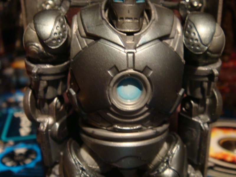 iron_man_pinball_stern47.jpg