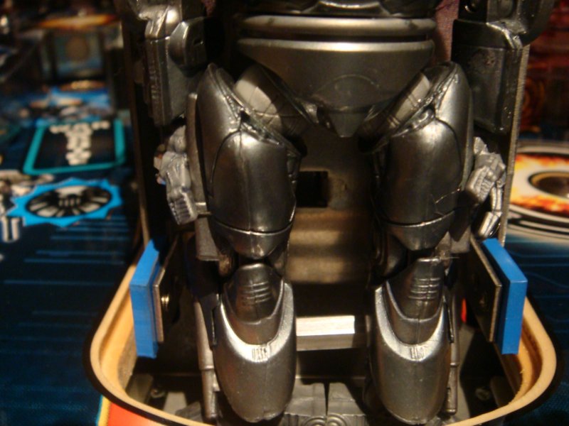 iron_man_pinball_stern48.jpg