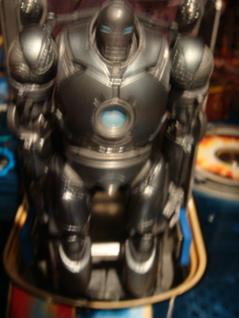 iron_man_pinball_stern49.jpg