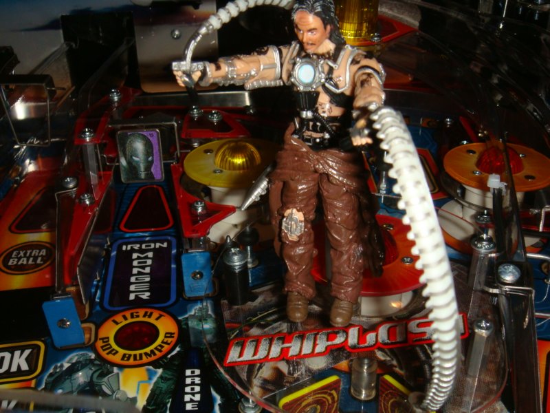 iron_man_pinball_stern63.jpg