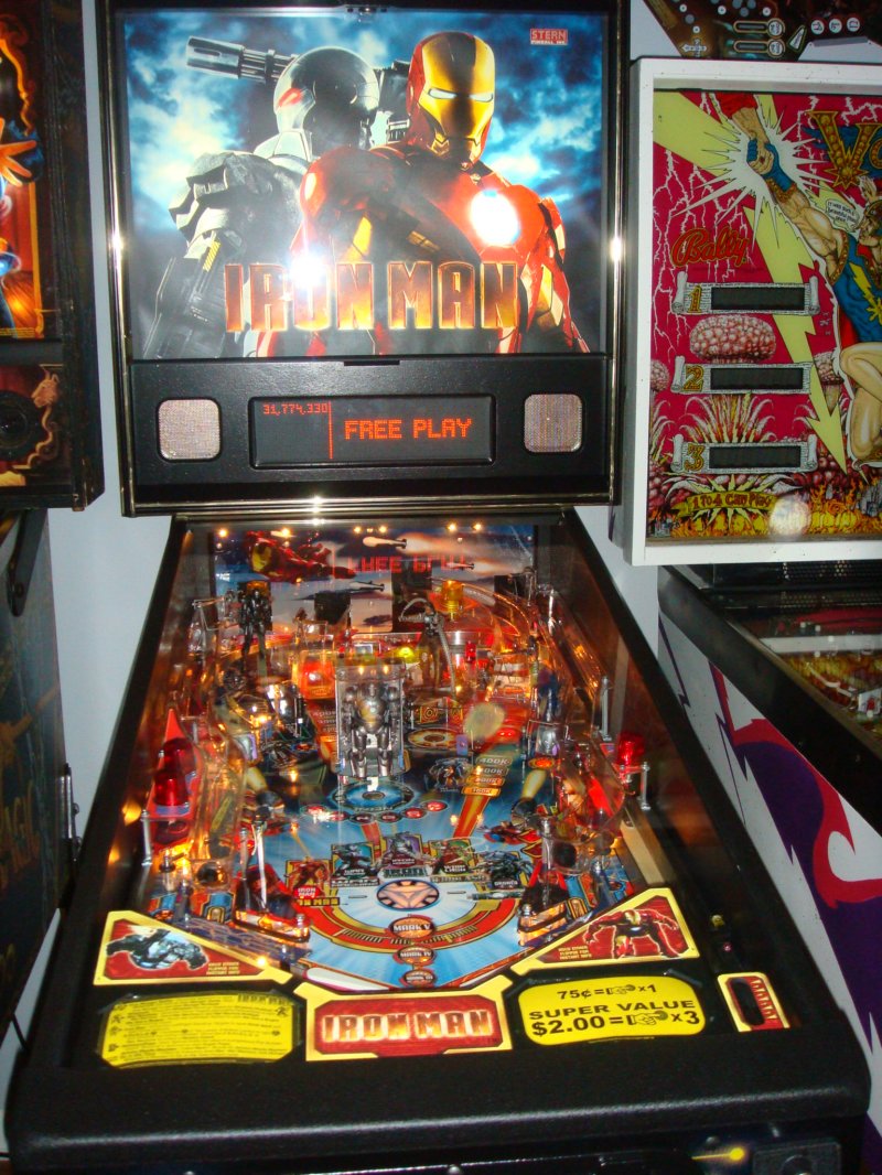 iron_man_pinball_stern7.jpg
