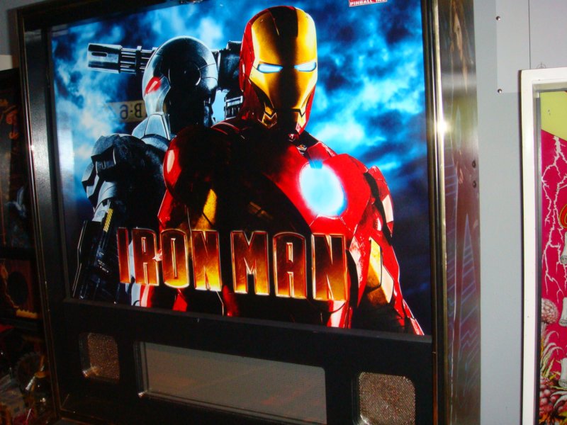 iron_man_pinball_stern79.jpg