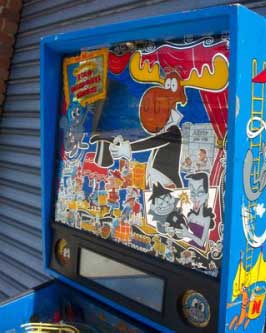 Rocky and Bullwinkle Pinball By Data East
