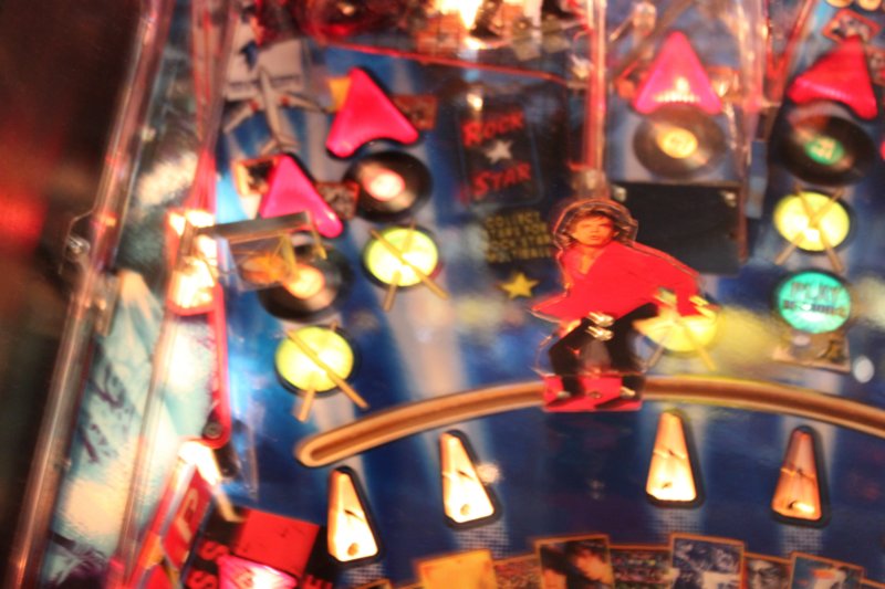 rolling_stones_pinball_stern4.jpg