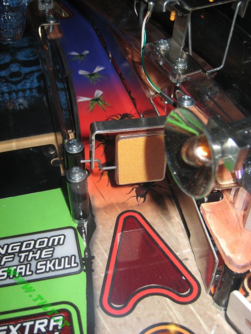 stern_indiana_jones_pinball_27.jpg