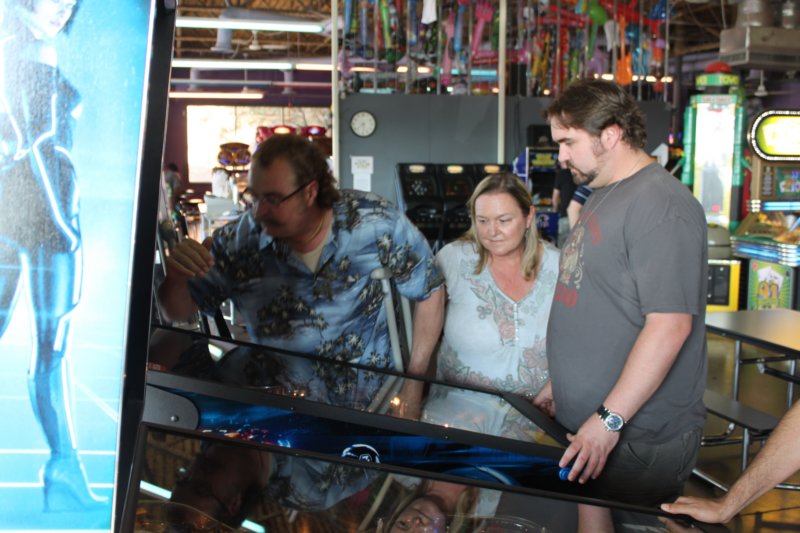 tron_pinball_launch_party20.jpg