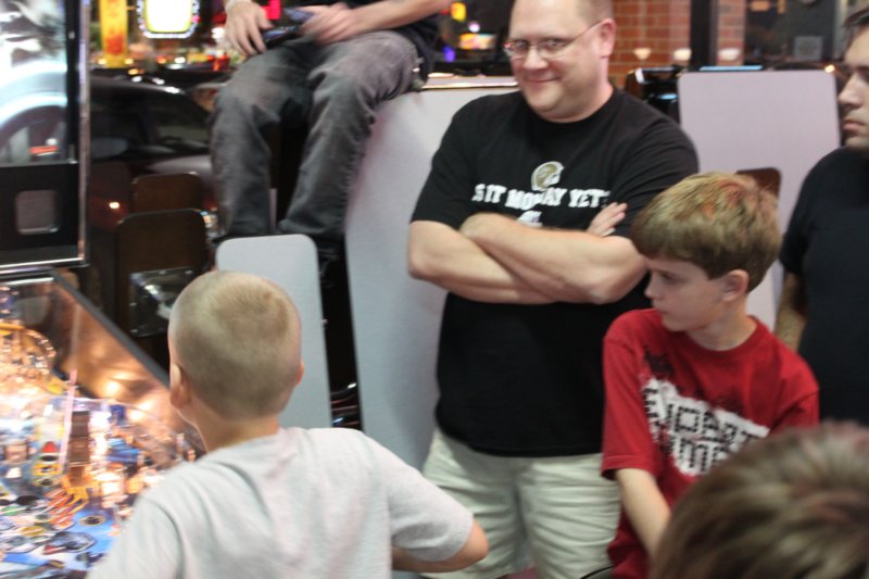 tron_pinball_launch_party40.jpg