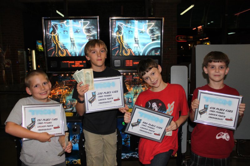 tron_pinball_launch_party42.jpg