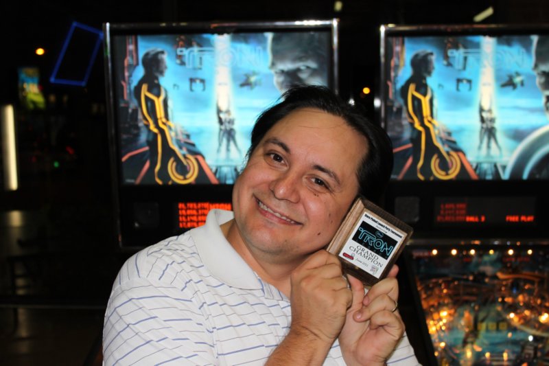 tron_pinball_launch_party56.jpg