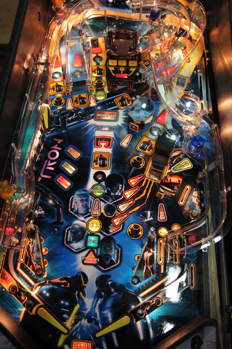 tron_pinball_launch_party64.jpg