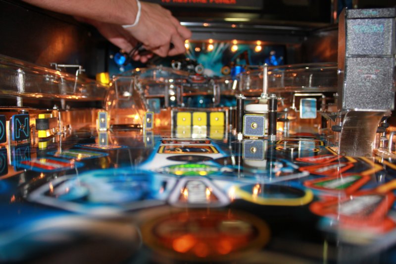 tron_pinball_launch_party66.jpg
