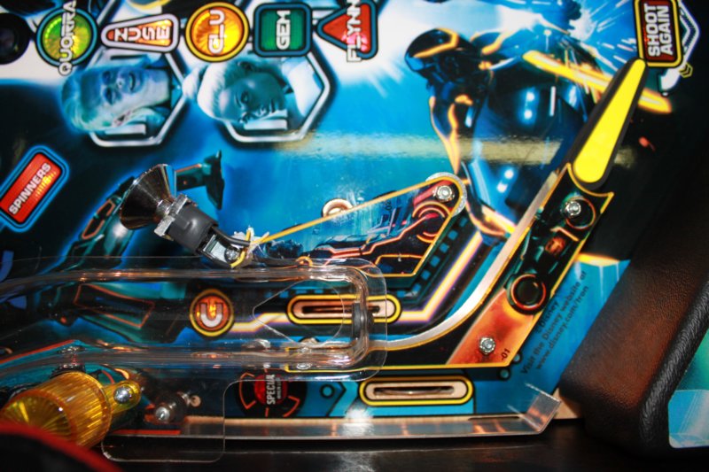 tron_pinball_launch_party75.jpg