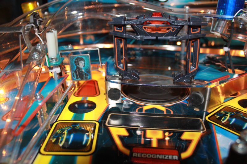 tron_pinball_launch_party79.jpg