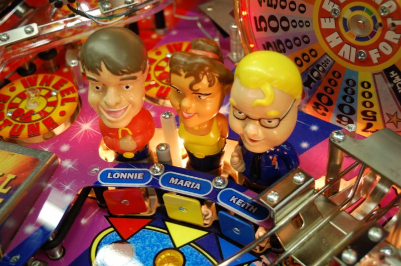 wheel_of_fortune_pinball_31.jpg