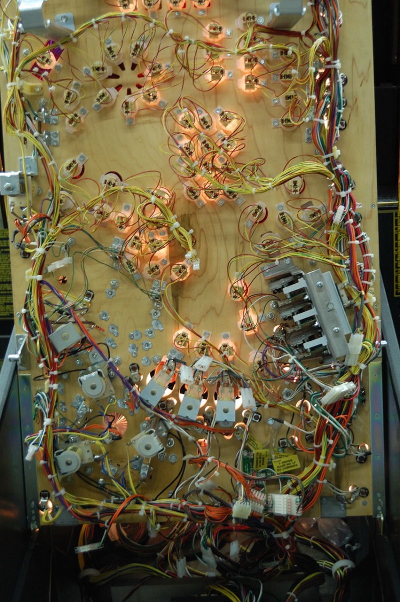 wheel_of_fortune_pinball_36.jpg